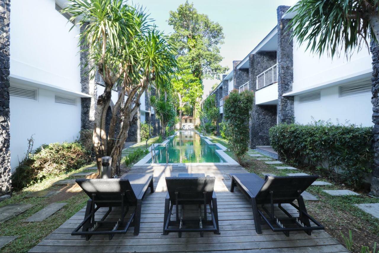 Hotel Oyo Flagship 1472 Astana Pengembak Sanur Exterior foto